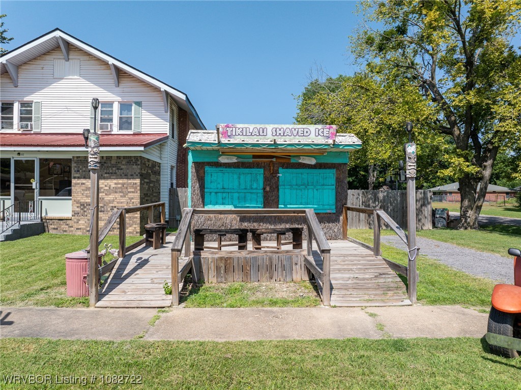 main property photo 2