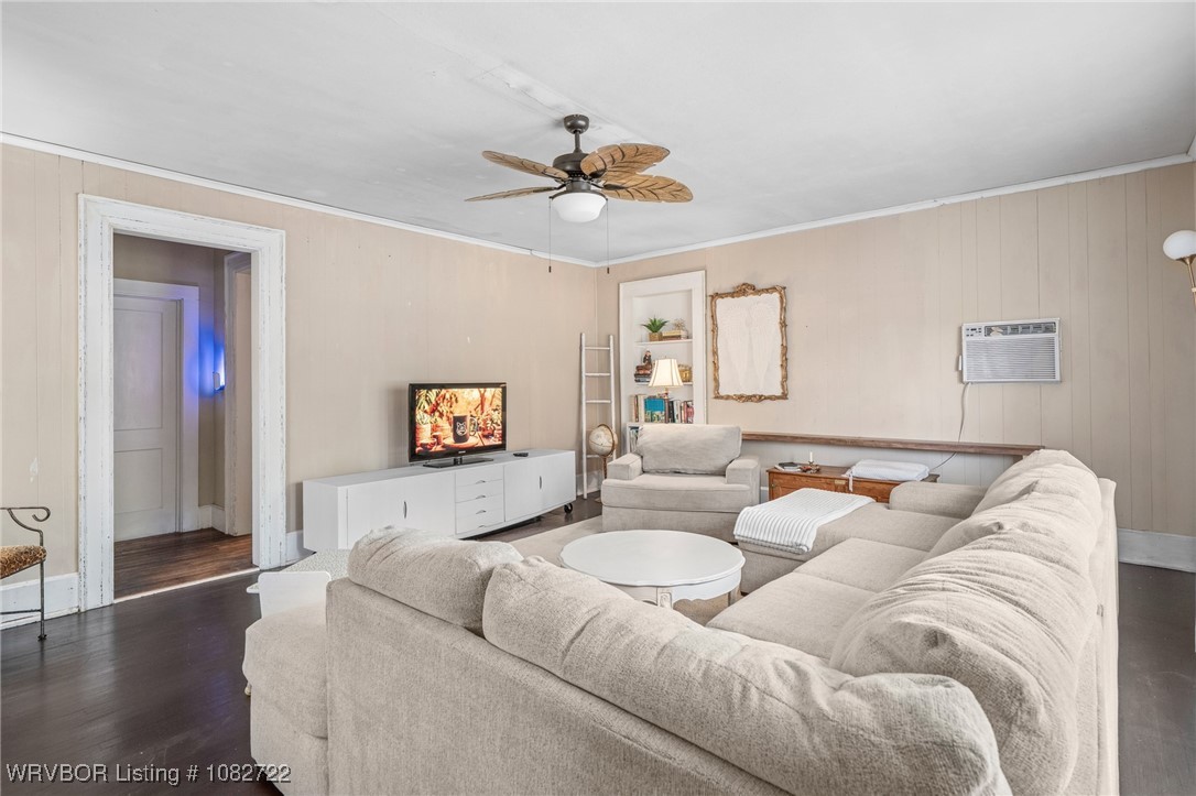 main property photo 8