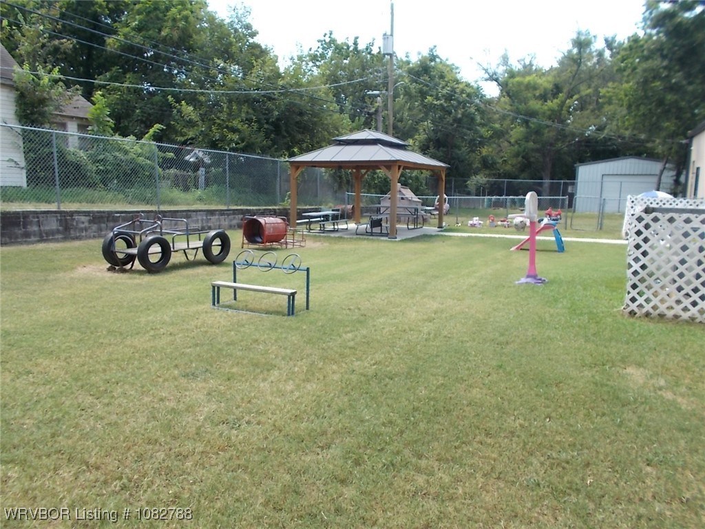 main property photo 23