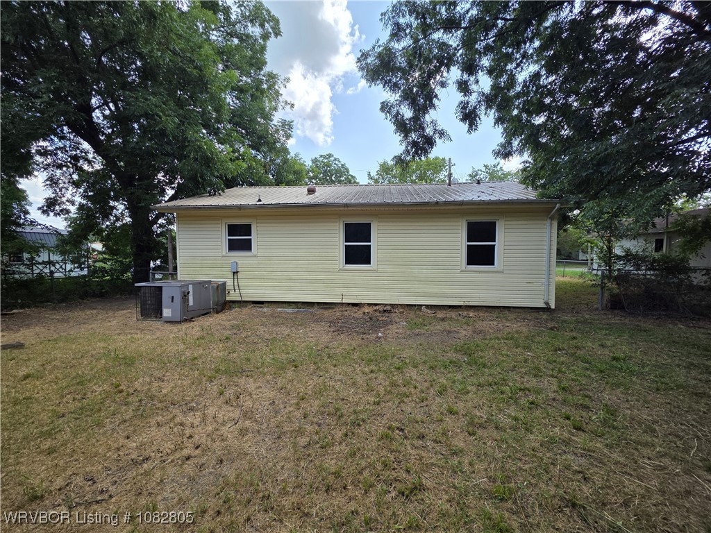 property viewer photo 18