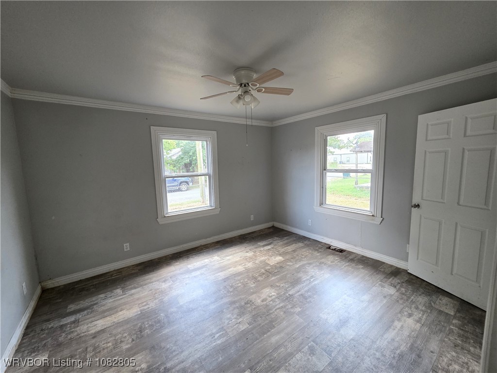 property viewer photo 7