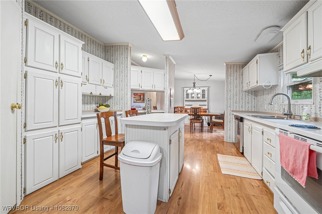 property viewer photo 16