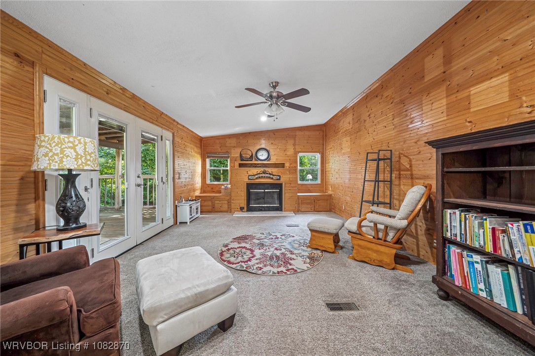 property viewer photo 18