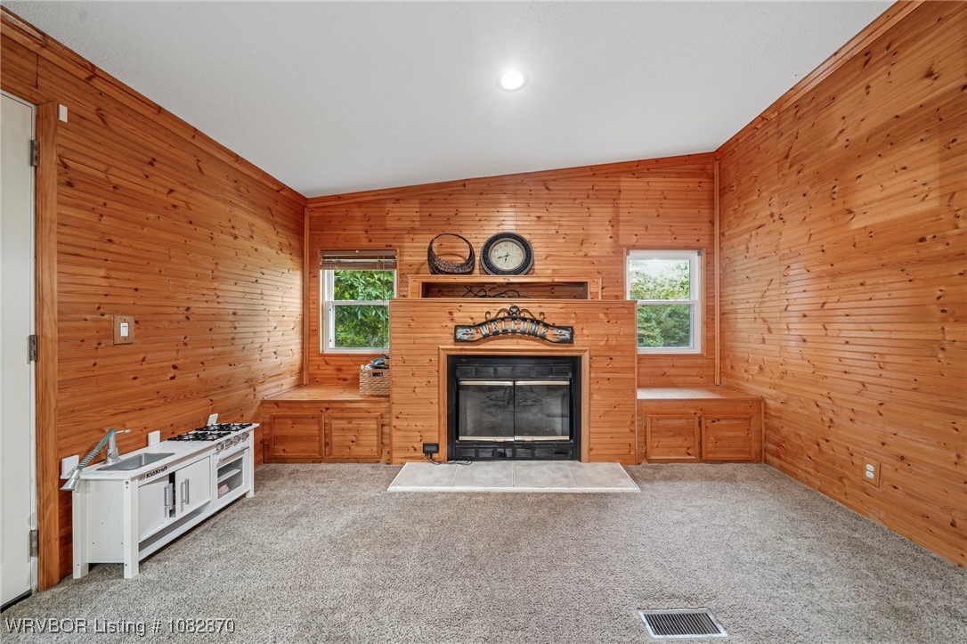 property viewer photo 19