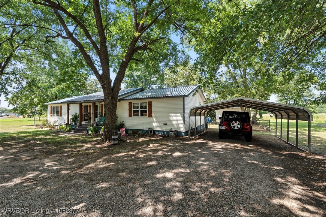 property viewer photo 2