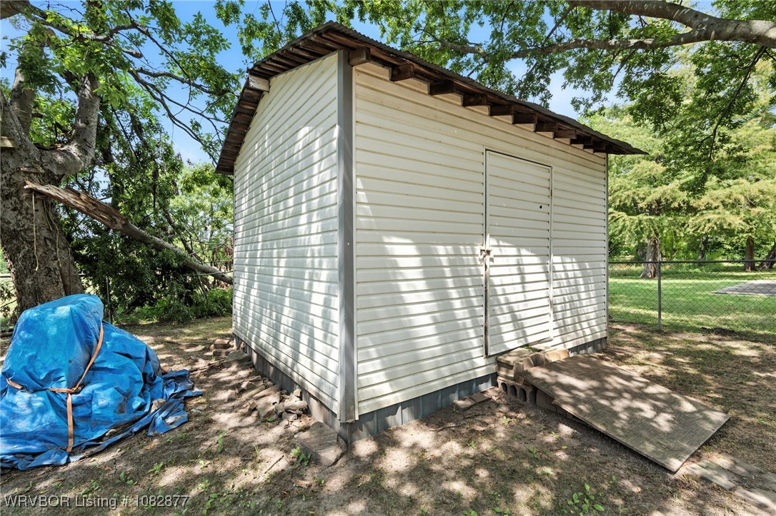 property viewer photo 23