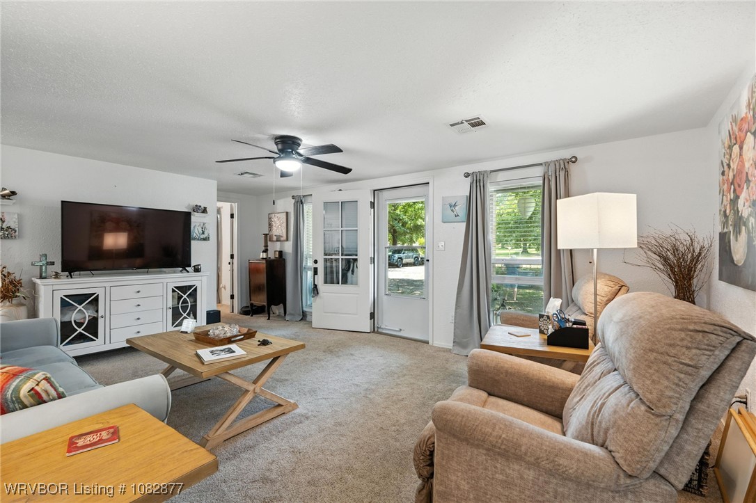 property viewer photo 3