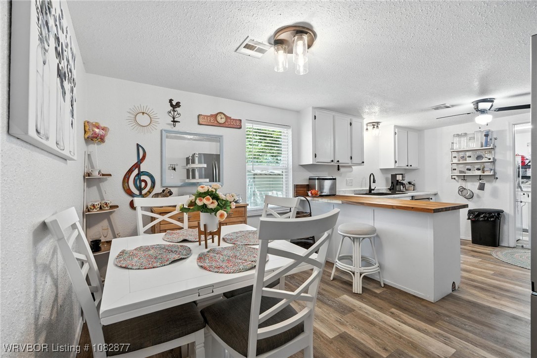 property viewer photo 6