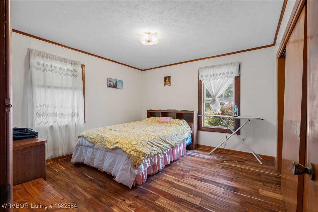 property viewer photo 18