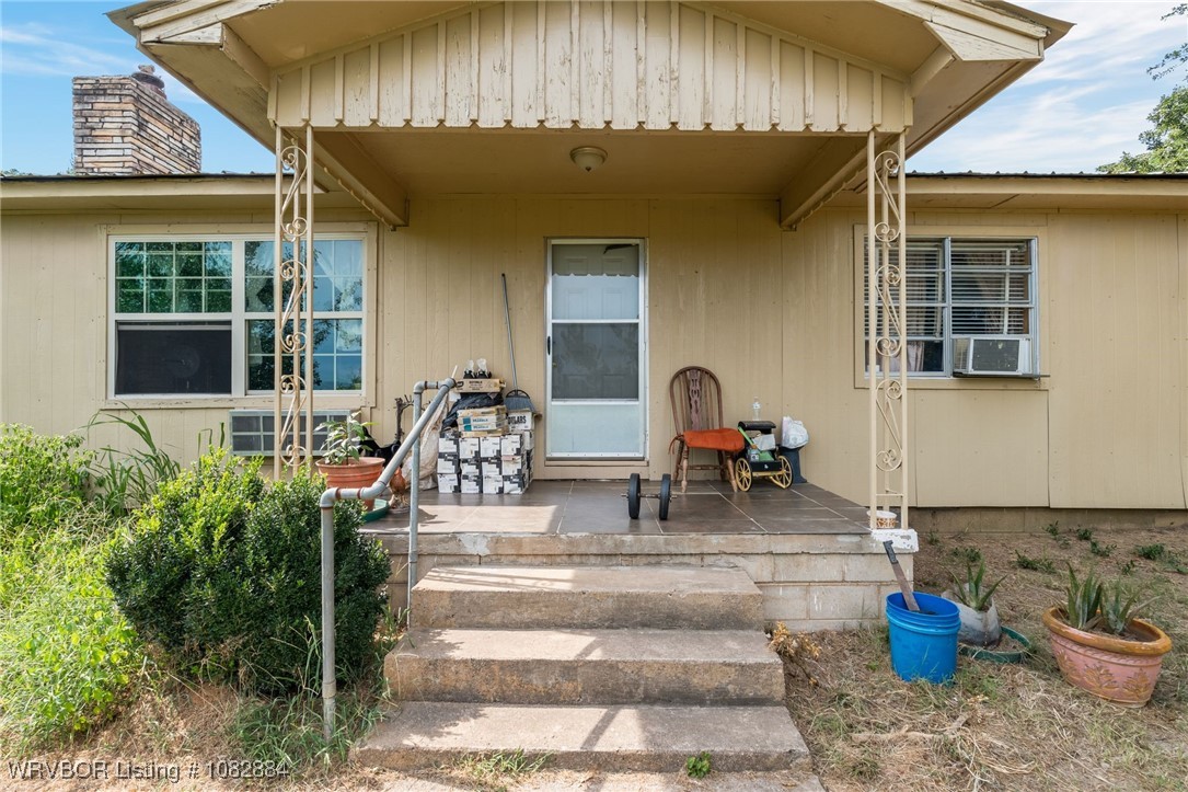 property viewer photo 2