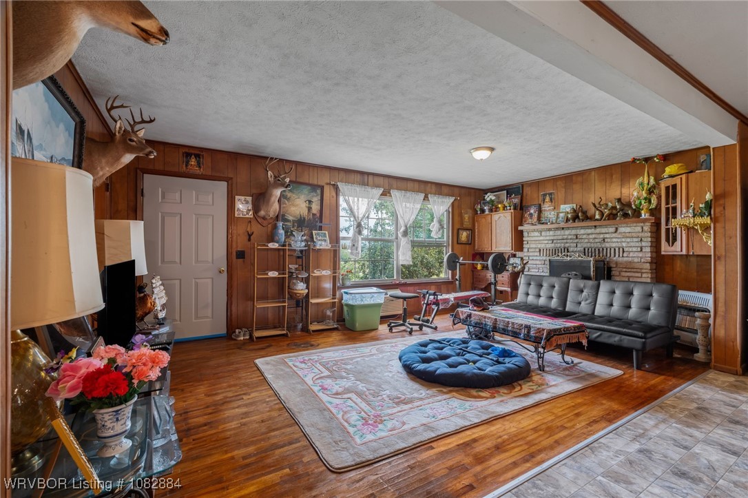 property viewer photo 5