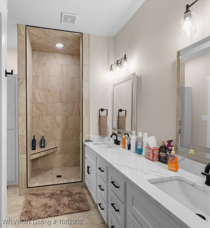 property viewer photo 23