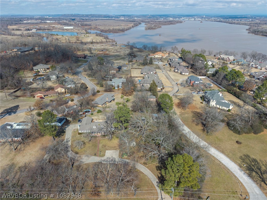 main property photo 26