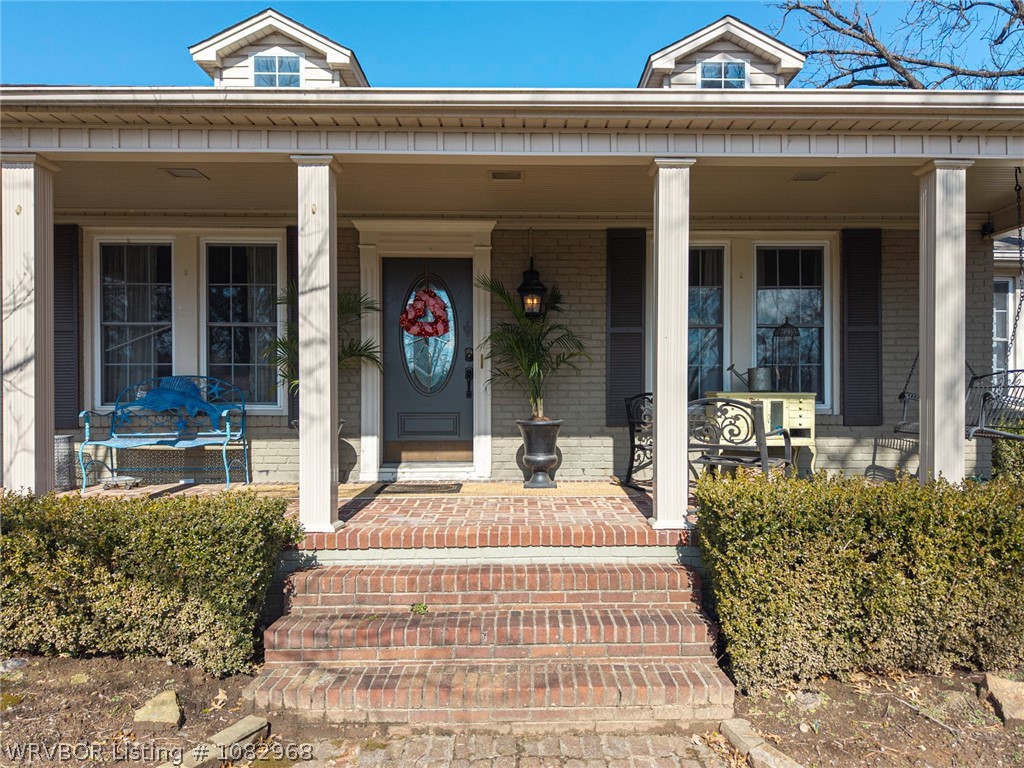 main property photo 5