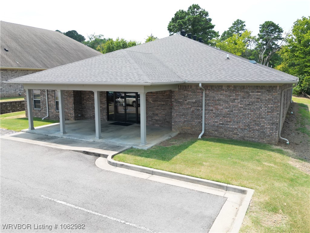 main property photo 0