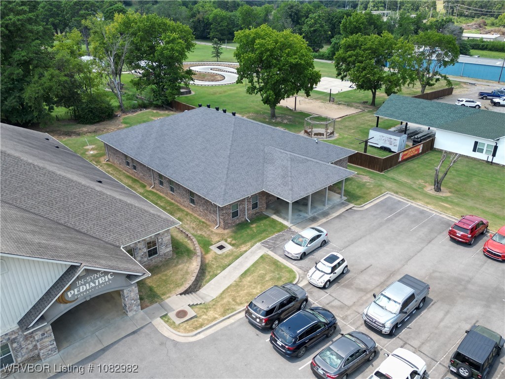 main property photo 6
