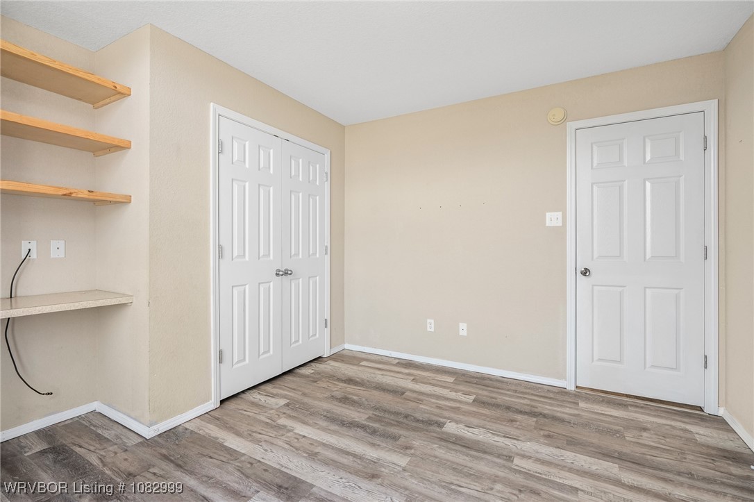property viewer photo 16