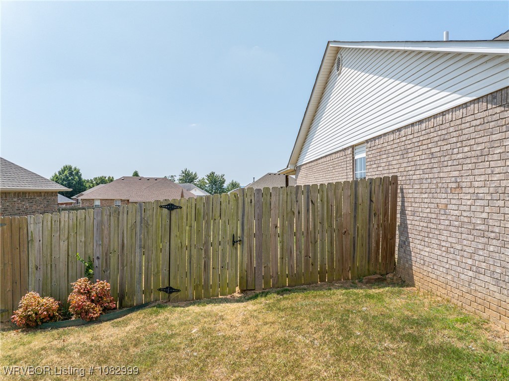 property viewer photo 35