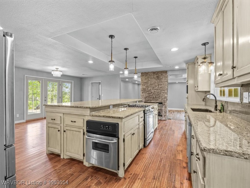 property viewer photo 14