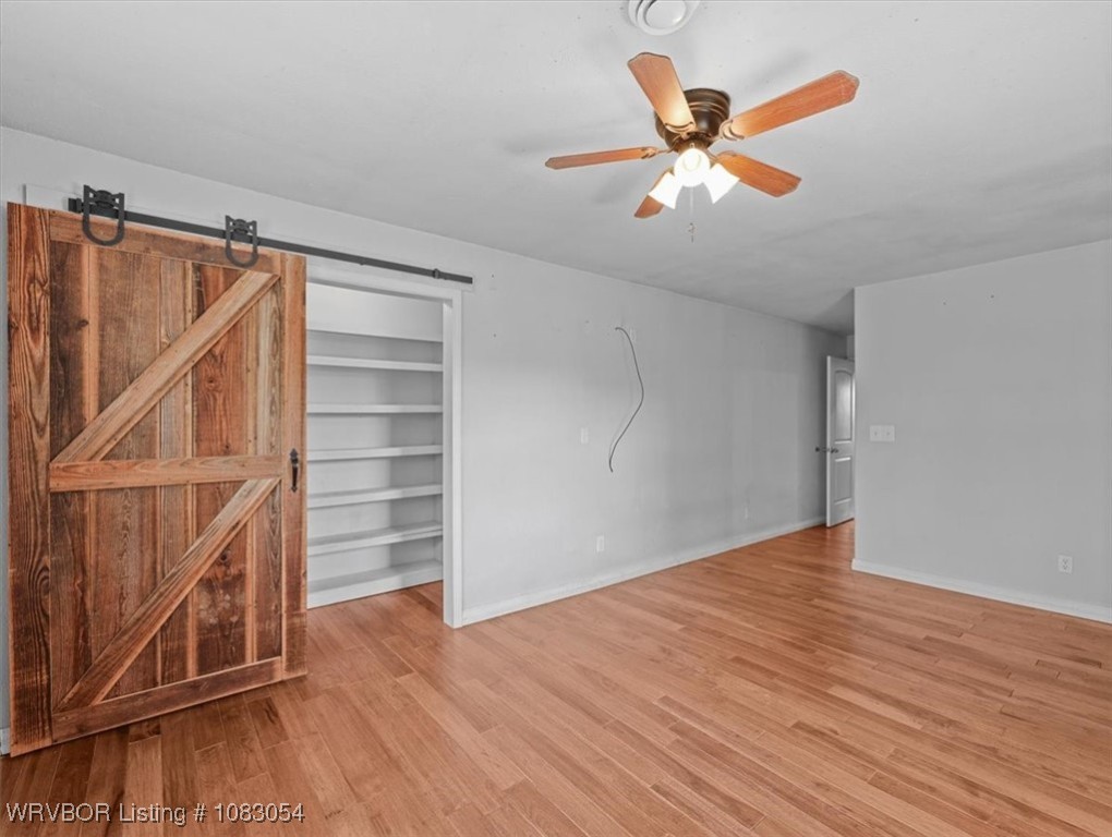 property viewer photo 26
