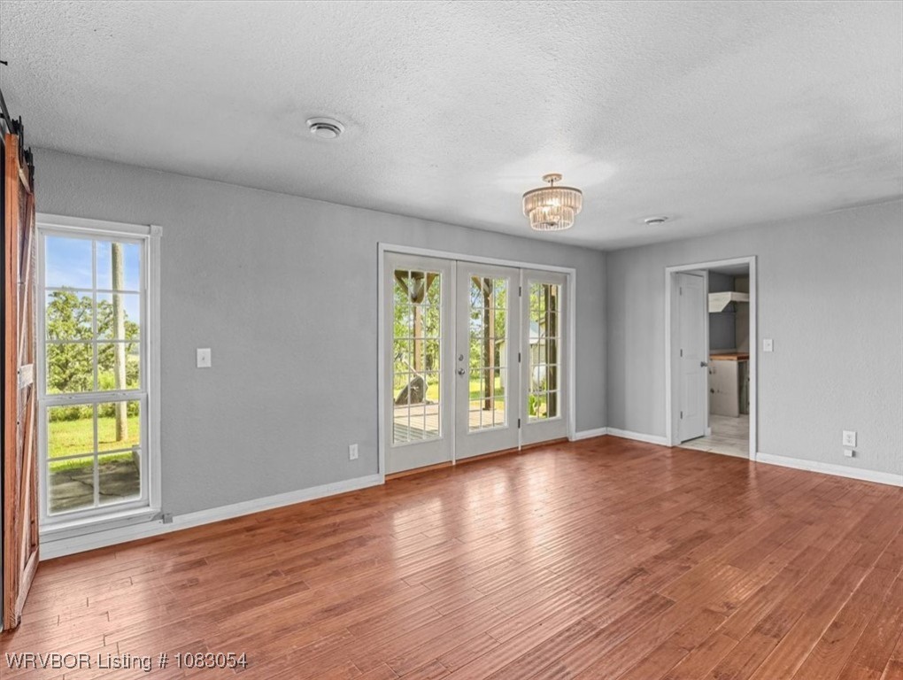 property viewer photo 9