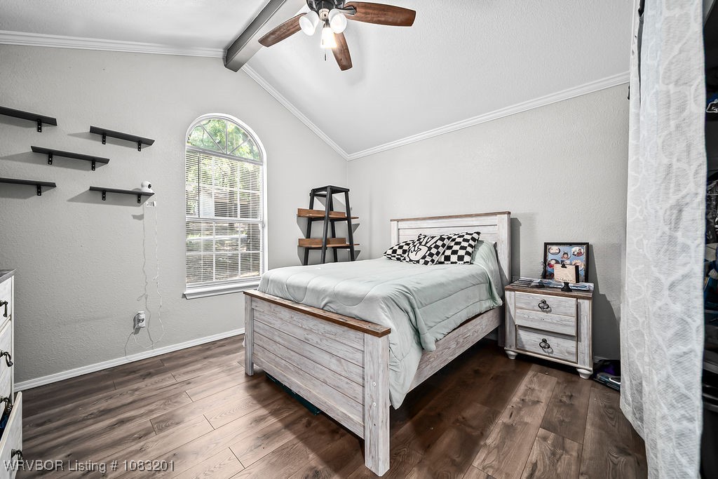 main property photo 21