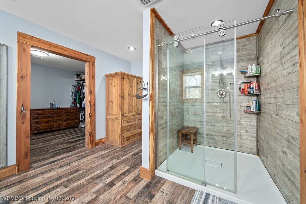 property viewer photo 29