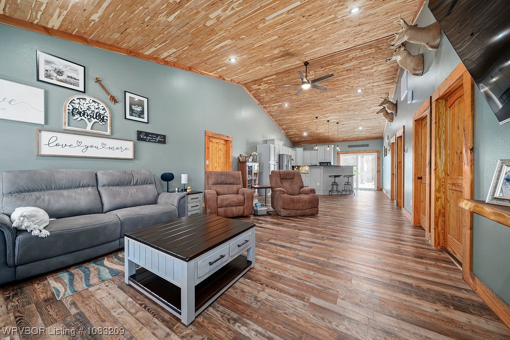 property viewer photo 8