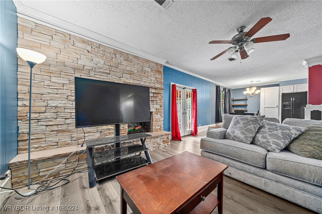 property viewer photo 25