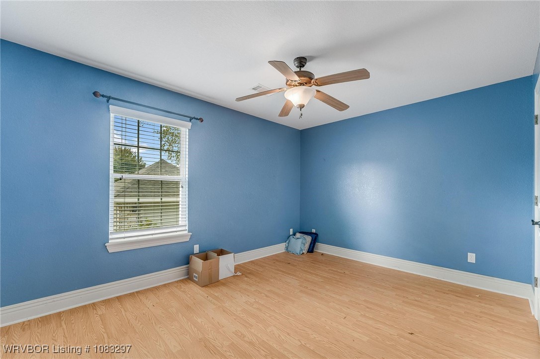 property viewer photo 26