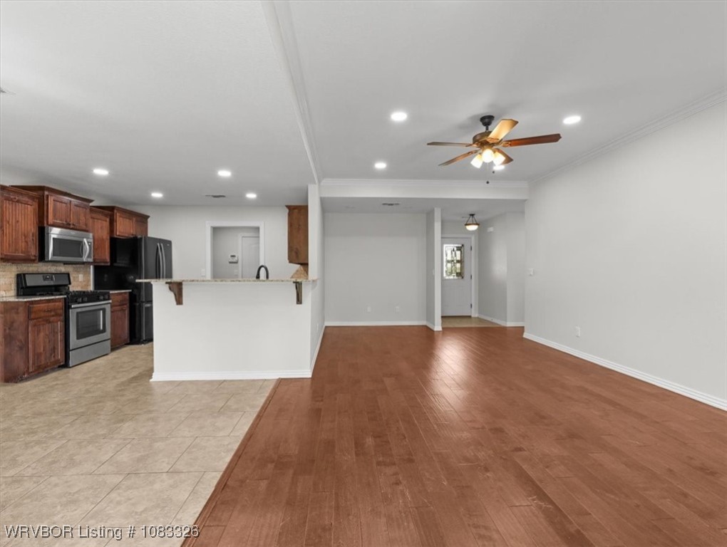 property viewer photo 23