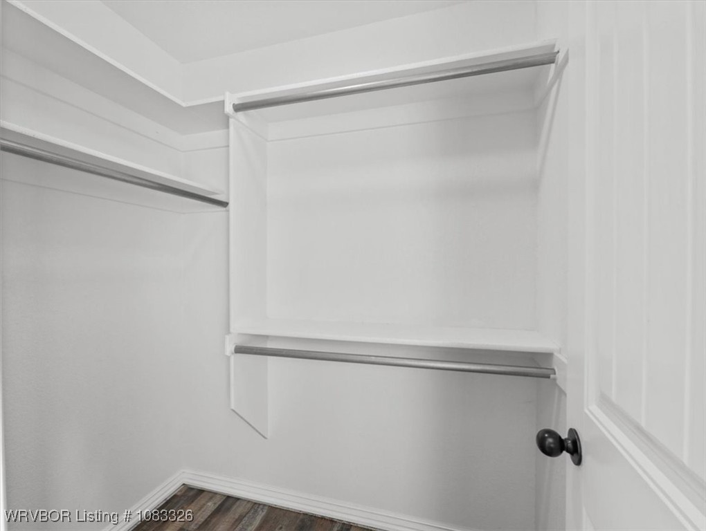 property viewer photo 41