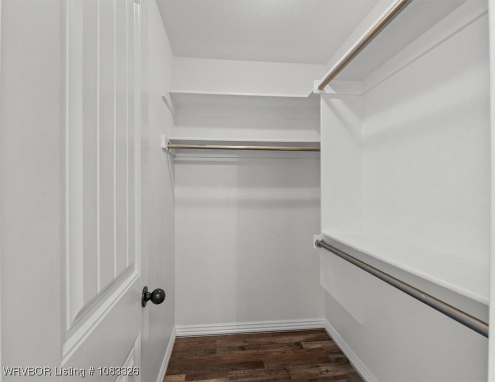 property viewer photo 44