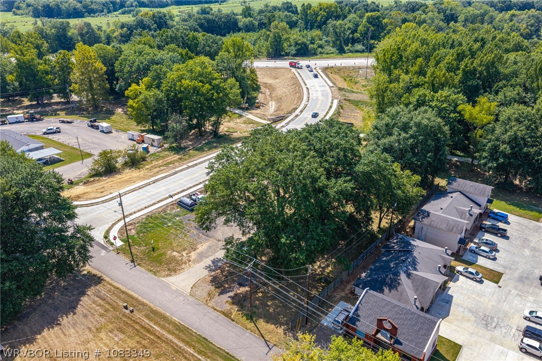 main property photo 17