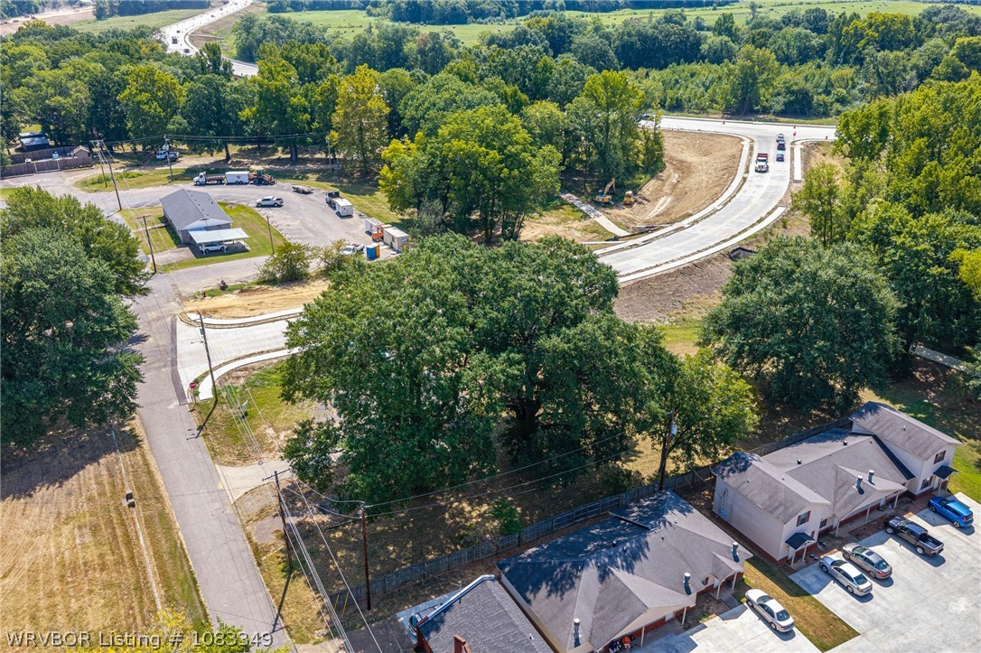 main property photo 18