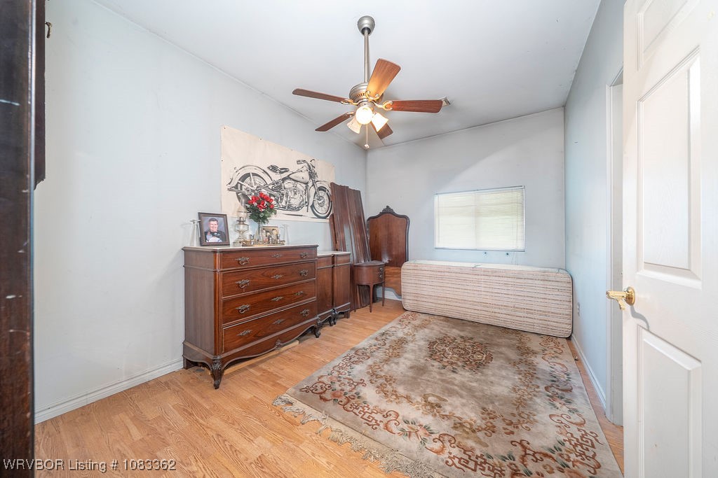 property viewer photo 46