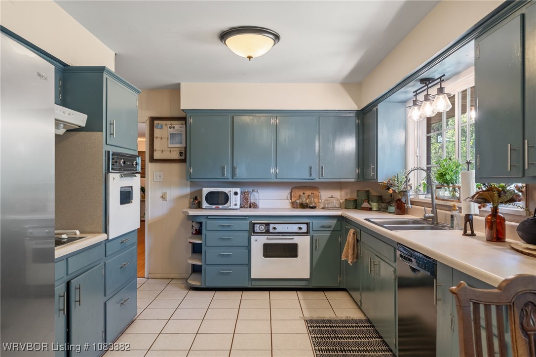 property viewer photo 12