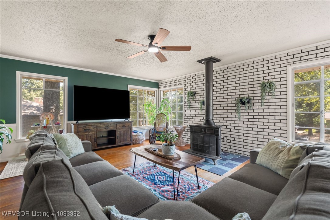 property viewer photo 18