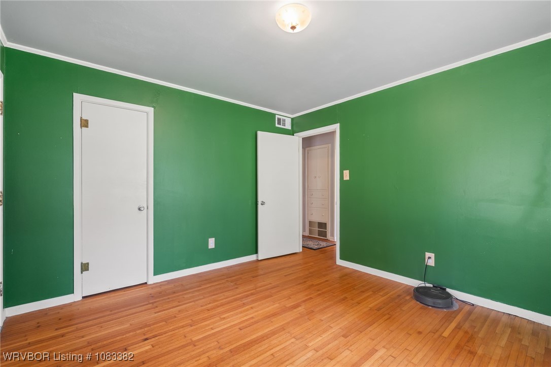 property viewer photo 23