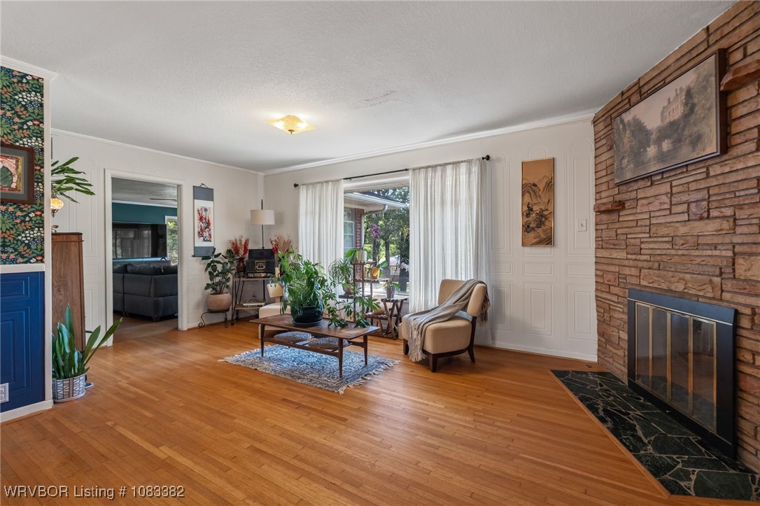 property viewer photo 7
