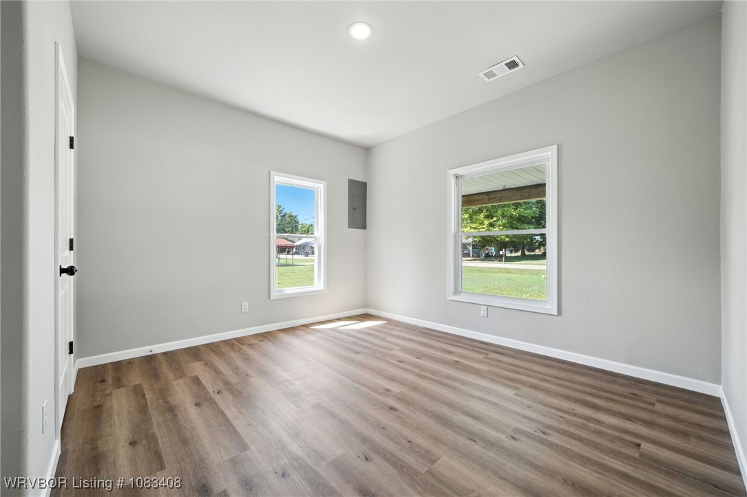property viewer photo 13
