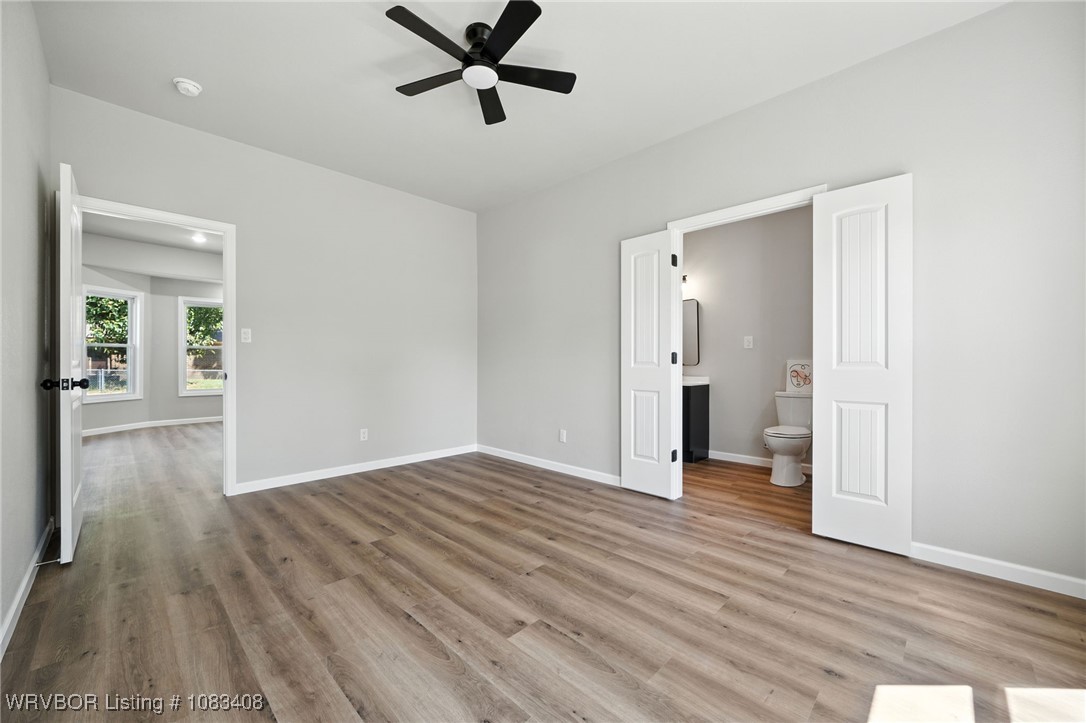 property viewer photo 16