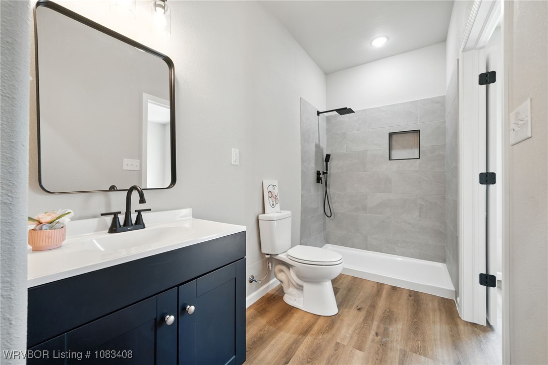 property viewer photo 18