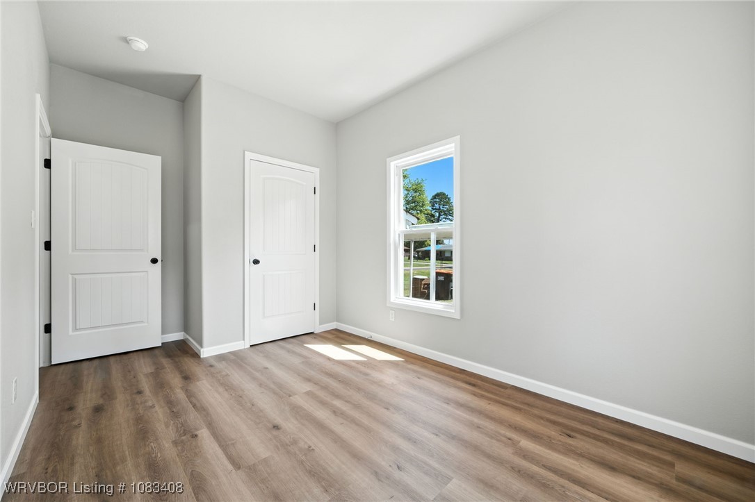 property viewer photo 20