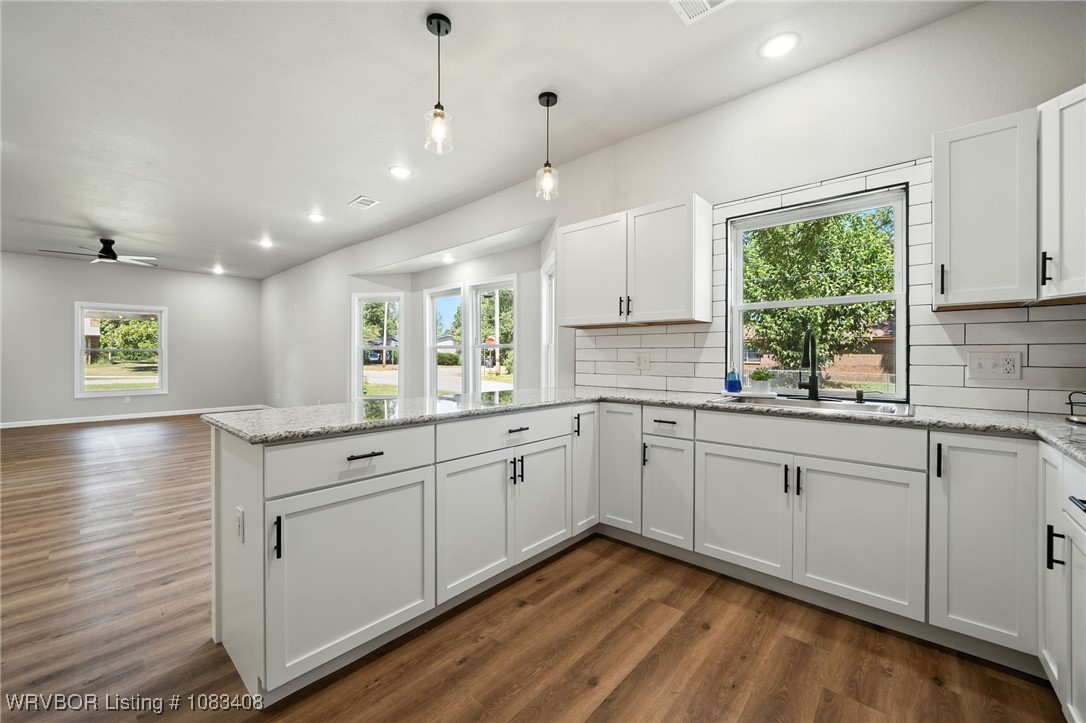 property viewer photo 8