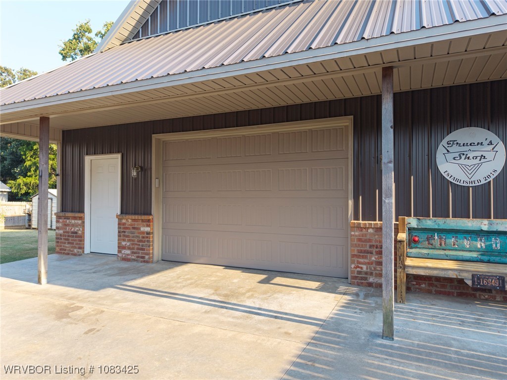 main property photo 23