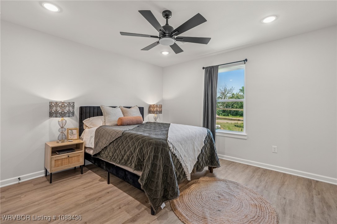 property viewer photo 14