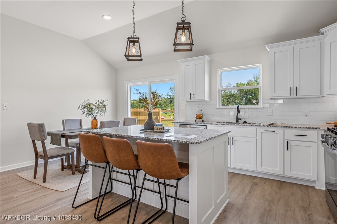property viewer photo 4