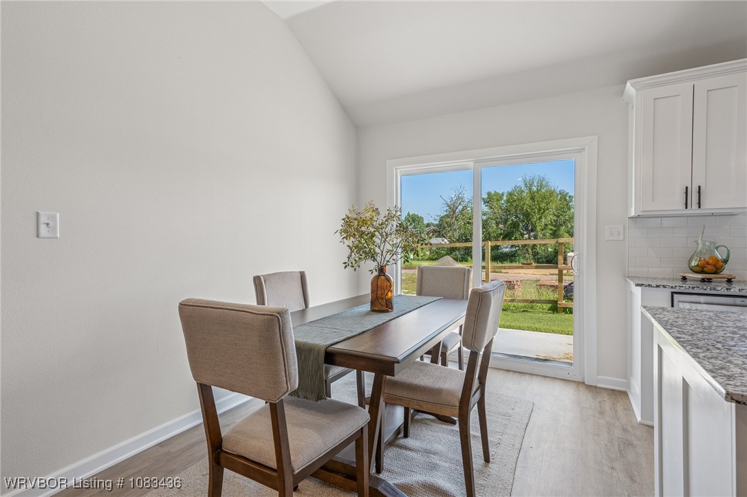 property viewer photo 9