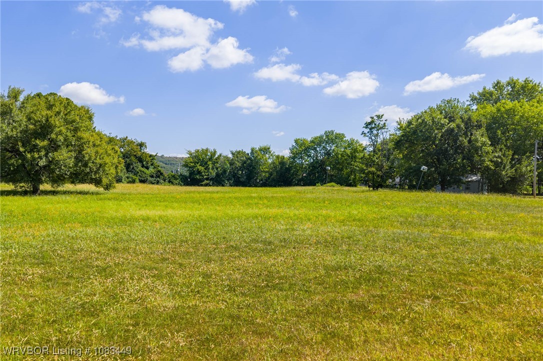 main property photo 7